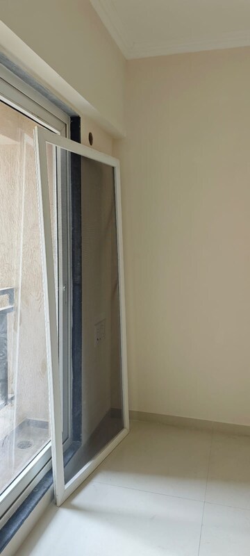Building Lobby in 1 BHK Apartment at Raunak Bliss B1, Ghodbunder Road – for Rent