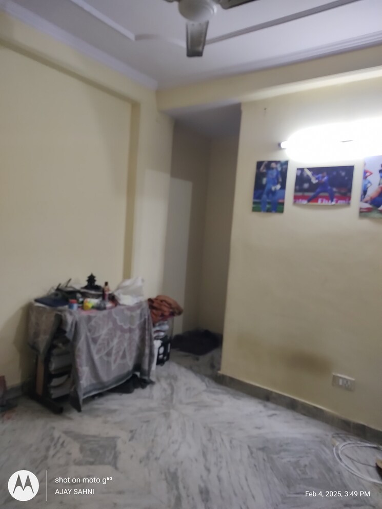  Parking, kishangarh 1 Bedroom 450 Sq.Ft. Builder Floor In Kishangarh Delhi 8180419