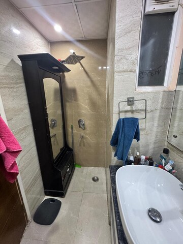 Team Area in 3 BHK Builder Floor at SS Aaron Ville, Sector 48 – for Rent