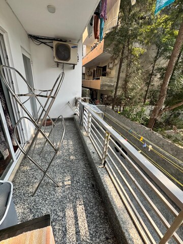 Balcony in 3 BHK Builder Floor at SS Aaron Ville, Sector 48 – for Rent
