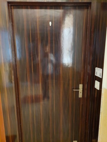 Furnished Amenities in 3 BHK Apartment at Mahagun Mywoods, Sector 16c Greater Noida – for Rent