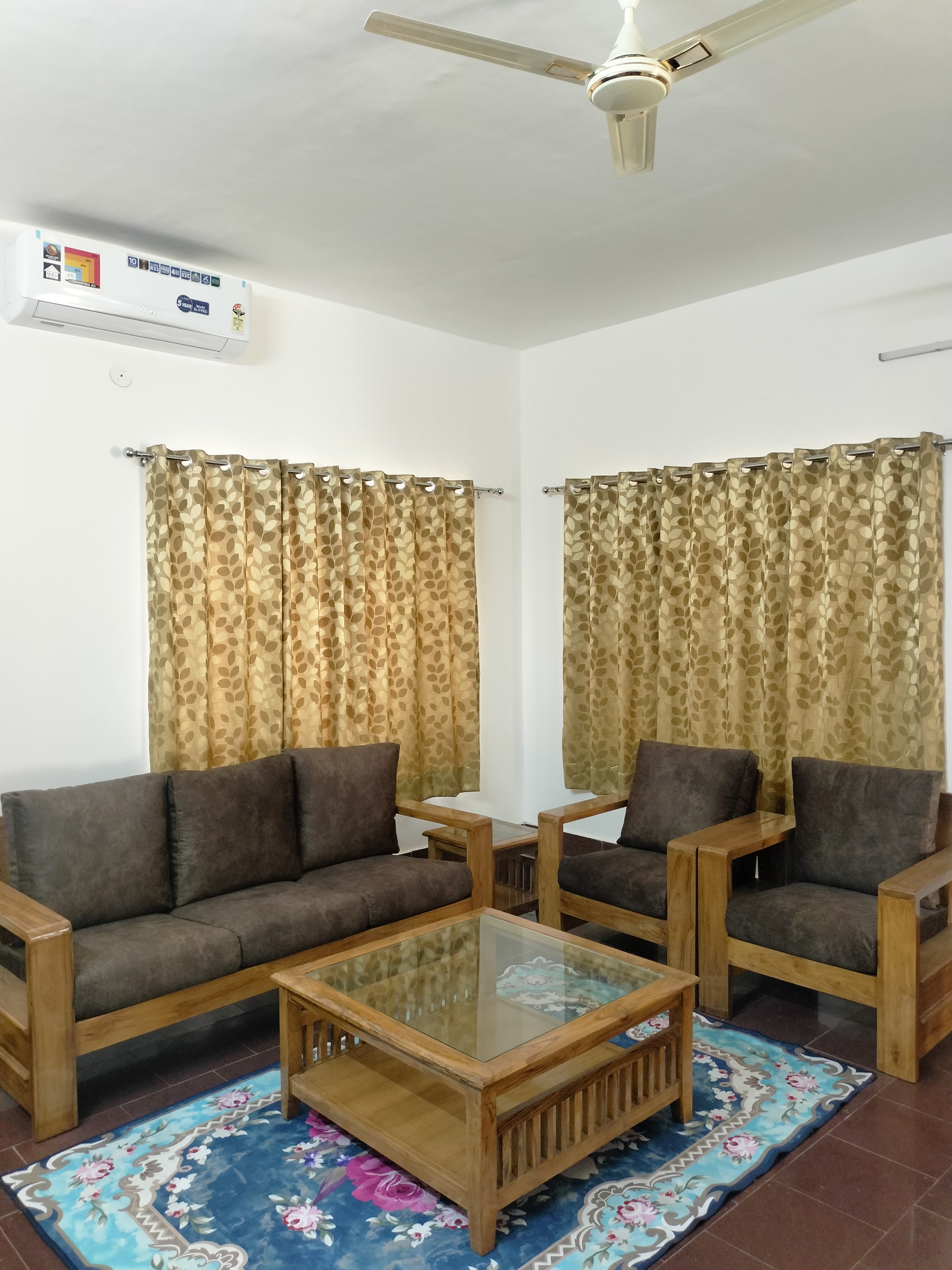 3 BHK + Pooja Room 1800 Sq.Ft. Builder Floor in Doon Trafalgar