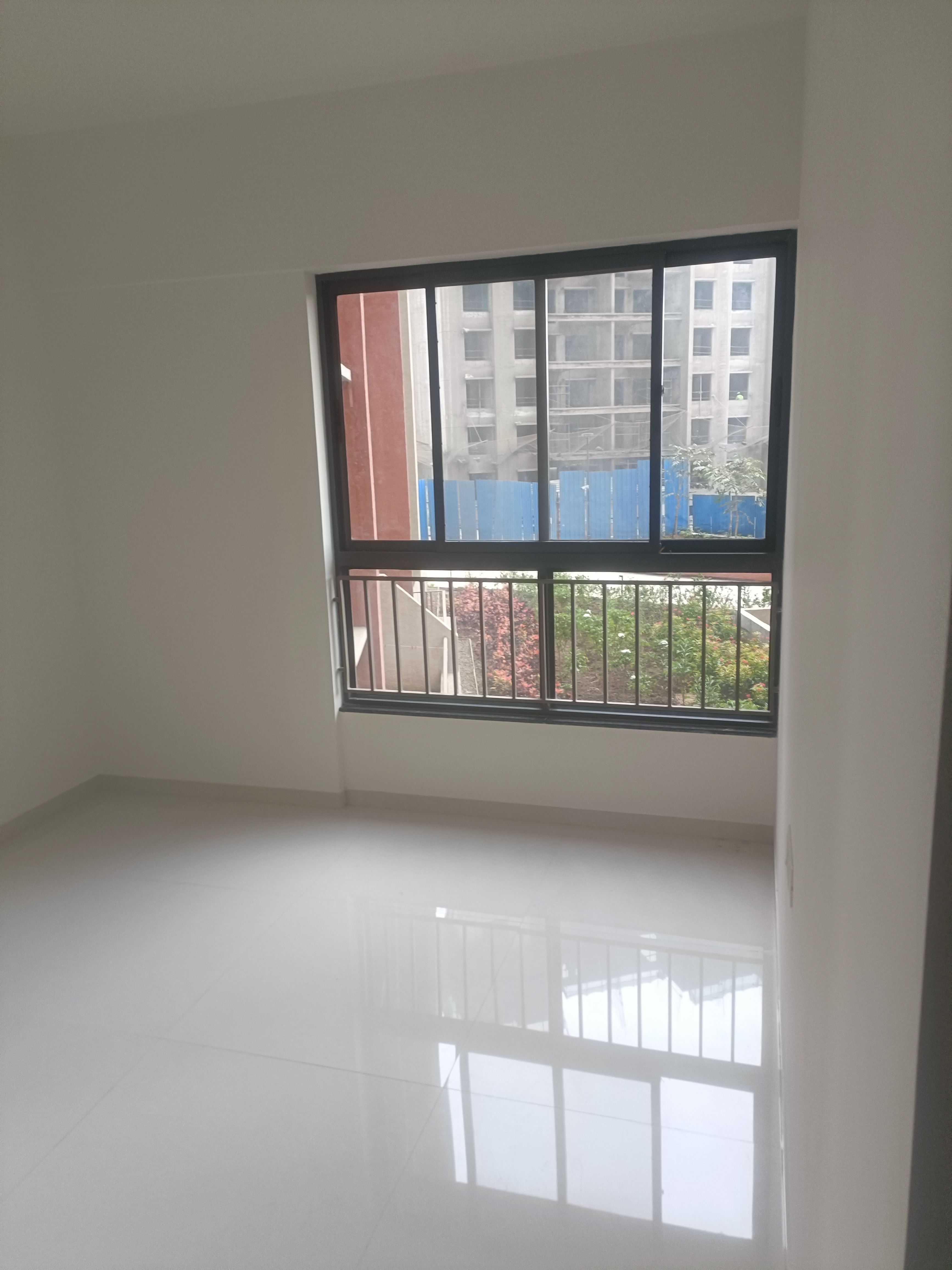 2 BHK Apartment For Rent in Shapoorji Pallonji Sensorium