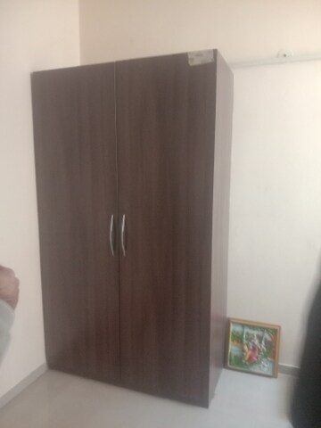 Furnished Amenities in 2 BHK Apartment at Sector 16c Greater Noida – for Rent