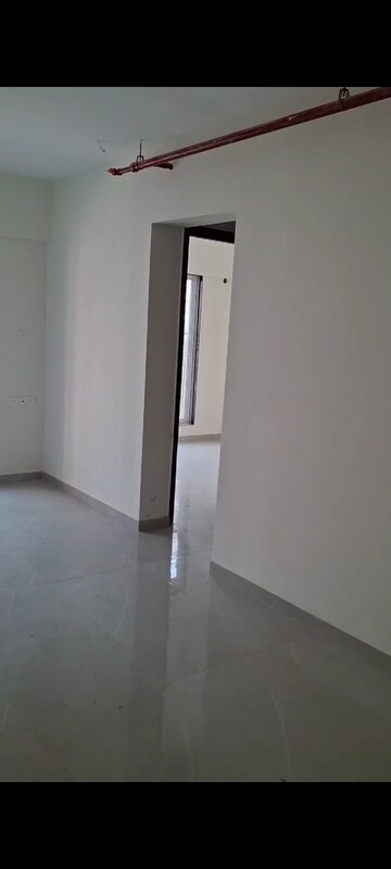 Room in 2 BHK Apartment at Vaibhavlaxmi East Syde, Ghatkopar East – for Rent