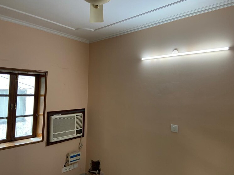 Other, vasant kunj 2 Bedroom 1200 Sq.Ft. Apartment In Vasant Kunj Delhi 8180485