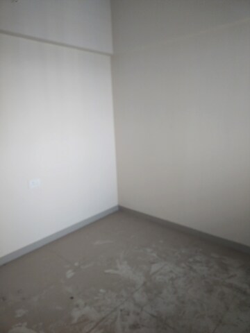 Room in 1 BHK Apartment at Ghatkopar East – for Rent