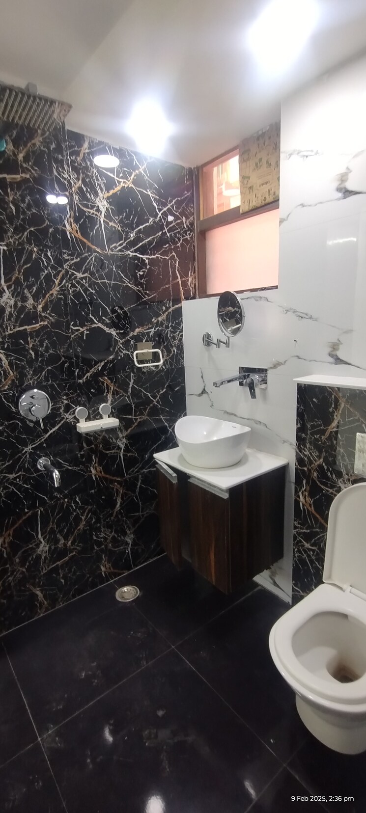Bathroom, sector 10 dwarka 3 Bedroom 1600 Sq.Ft. Apartment In Sector 10 Dwarka Delhi 8180554