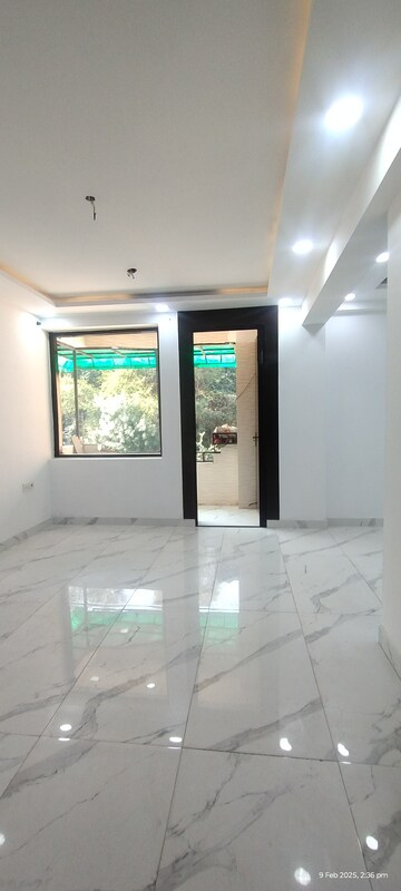 Building Lobby in 3 BHK Apartment at Sector 10 Dwarka – for Sale