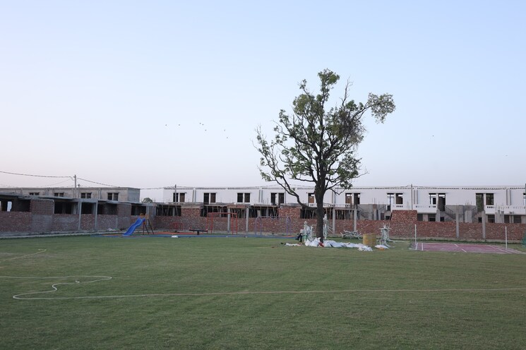 Exterior View, halwasiya-shivlar-sambandh 4 Bedroom 645 Sq.Ft. Apartment In Sultanpur Road Lucknow 8180558