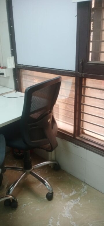 Commercial Office Space 453 Sq.Ft. For Rent in Laxmi Nagar Delhi  8180598