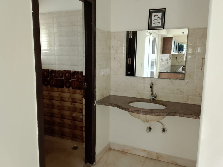 Bathroom, golden-key 4 Bedroom 5000 Sq.Ft. Penthouse In Benson Town Bangalore 8180608