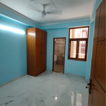 Room in 2 BHK Builder Floor at Saket – for Rent