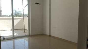 Room in 3 BHK Builder Floor at Omaxe New Chandigarh, North Mullanpur – for Rent