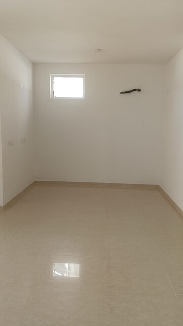 Room in 3 BHK Builder Floor at Omaxe New Chandigarh, North Mullanpur – for Rent