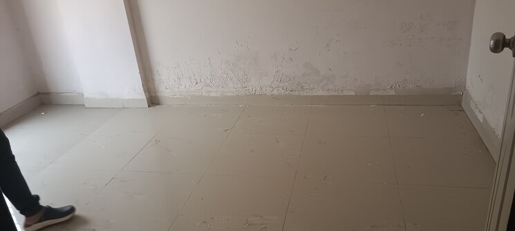 Room, thane west 1 Bedroom 525 Sq.Ft. Apartment In Thane West Thane 8180642