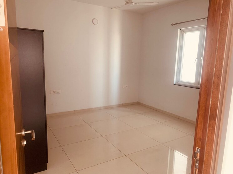 Room, jayabheri-the-summit 3 Bedroom 2075 Sq.Ft. Apartment In Narsingi Hyderabad 8180655