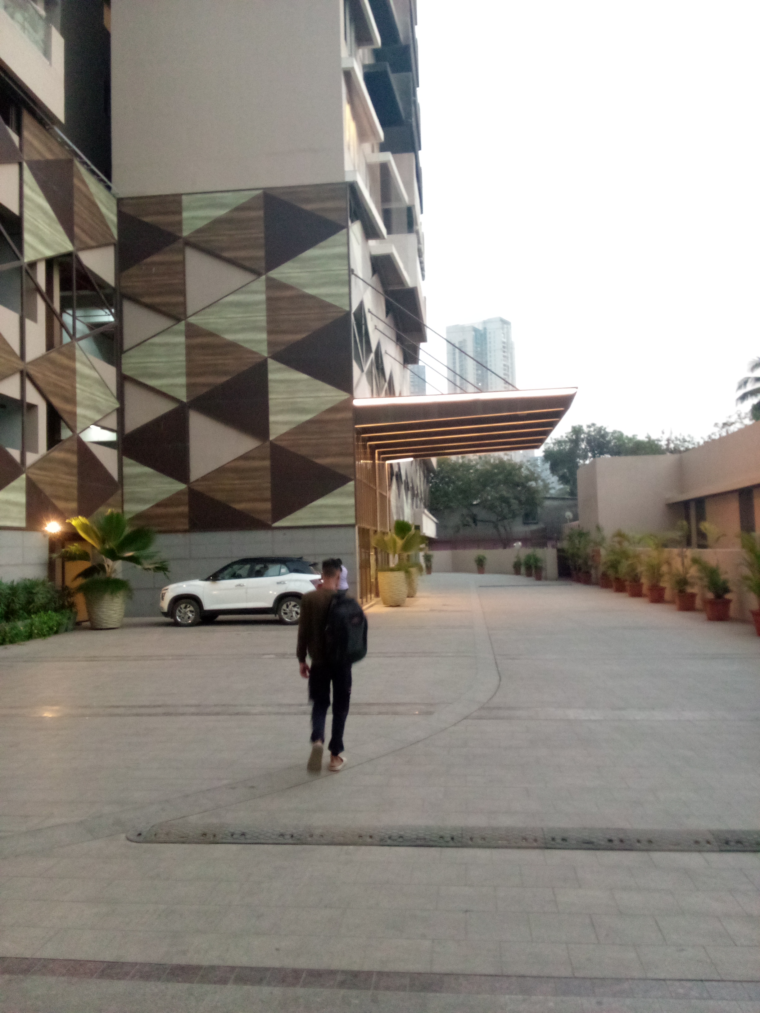 3 BHK + Servant Room Apartment For Sale in Ekta Tripolis