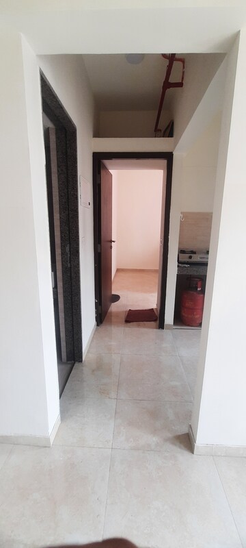 Furnished Amenities in 1 BHK Apartment at Nakshatra Pride-I, Naigaon East – for Rent