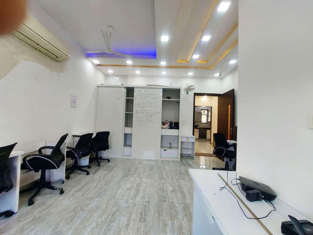 3 BHK Builder Floor For Sale in Kohat Enclave Hosing 