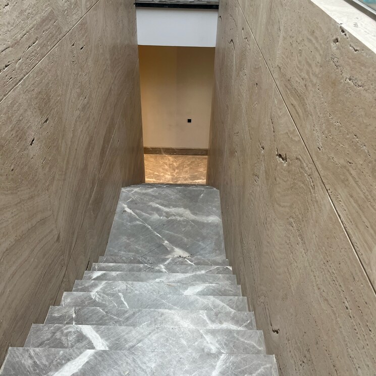 Balcony, chattarpur 5 Bedroom 2450 Sq.Yd. Villa In Chattarpur Delhi 8180804