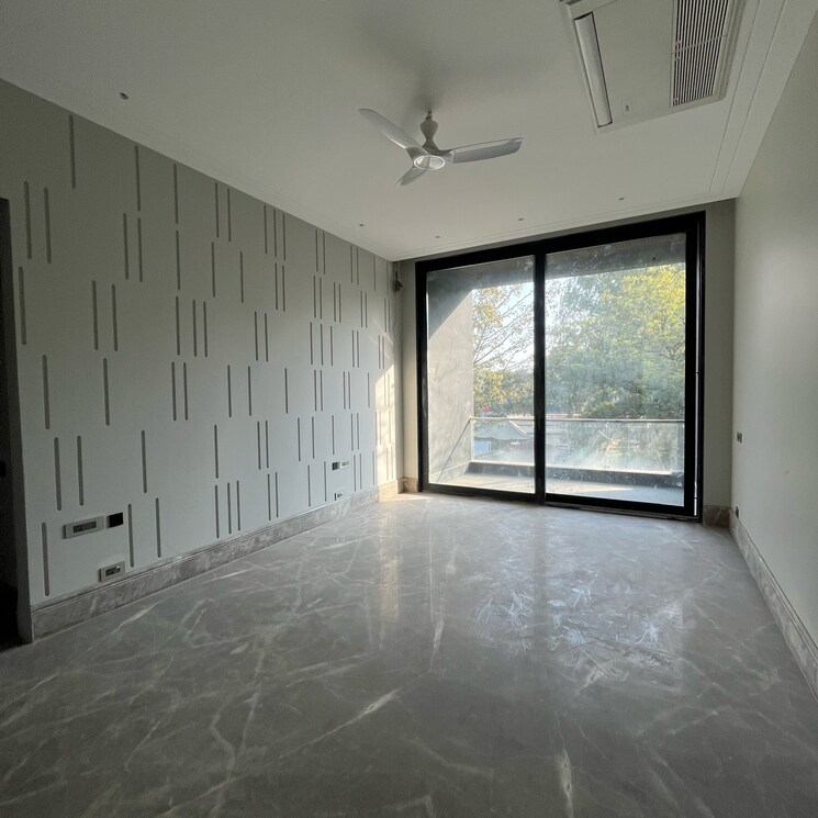 Room, chattarpur 5 Bedroom 2450 Sq.Yd. Villa In Chattarpur Delhi 8180804