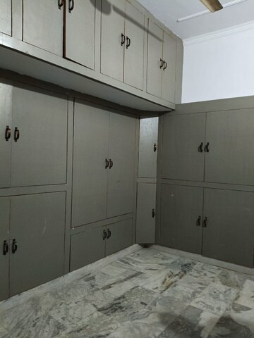 Room in 3 BHK Independent House at Vikas Nagar – for Rent
