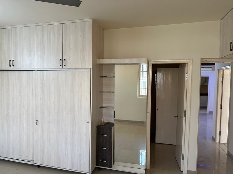 Room, emaar-emerald-floors-premier 4 Bedroom 1975 Sq.Ft. Builder Floor In Sector 65 Gurgaon 8180850