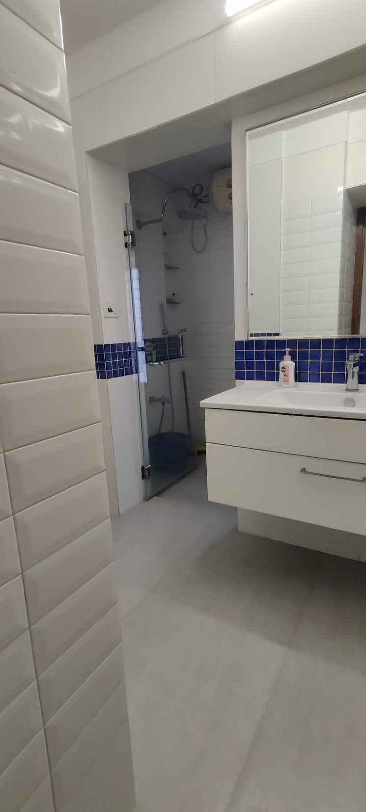 Bathroom, neumec-chandelier-court 3 Bedroom 2121 Sq.Ft. Apartment In Worli Mumbai 8180929