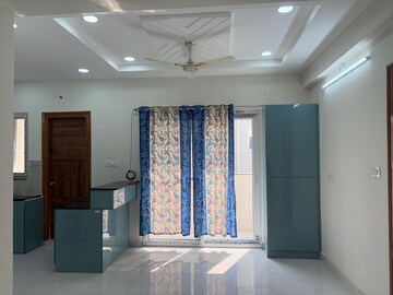 Bedroom in 3 BHK Builder Floor at Kondapur – for Rent