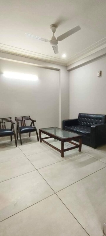 Gym in 1 BHK Builder Floor at Sector 43 – for Rent