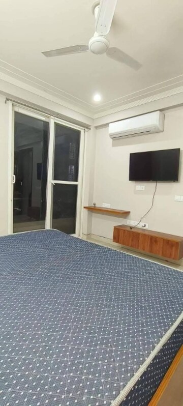 Kitchen in 1 BHK Builder Floor at Sector 43 – for Rent