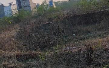 Plot For Sale in Upsidc Site B