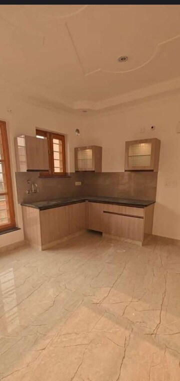 Kitchen in 2 BHK Builder Floor at Sahastradhara Road – for Rent