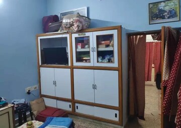 Living Room in 2 BHK Villa at Aliganj – for Rent