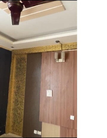 Furnished Amenities in 3 BHK Apartment at Omaxe Heights, Sector 86 – for Sale