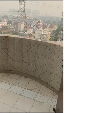 Bathroom in 3 BHK Apartment at Omaxe Heights, Sector 86 – for Sale