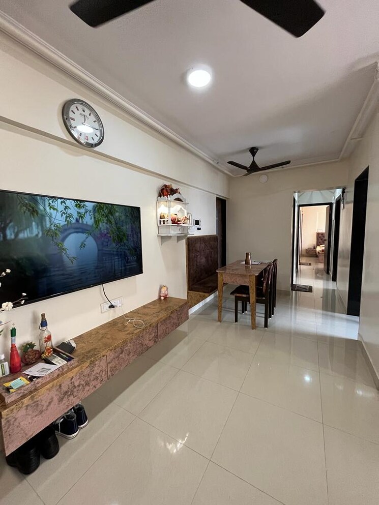 Living Room, kalpataru-magnus 3 Bedroom 1121 Sq.Ft. Apartment In Bandra East Mumbai 8181140