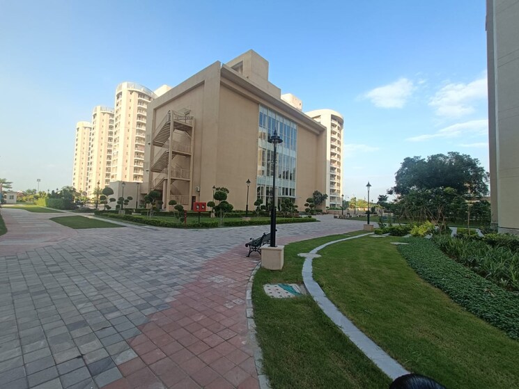 Exterior View, bptp-discovery-park 3 Bedroom 1625 Sq.Ft. Apartment In Sector 80 Faridabad 8181129