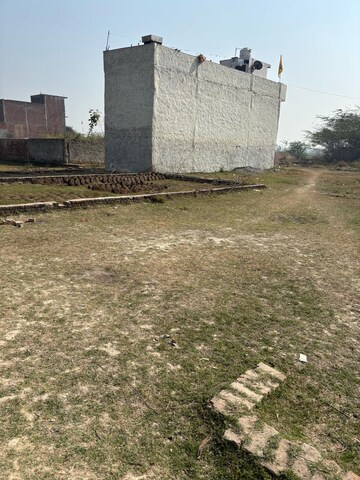  Plot For Sale in Jewar