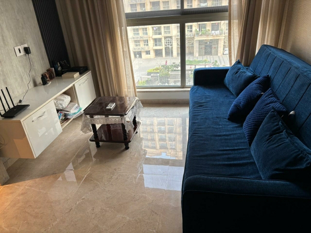 1 BHK Apartment For Sale in Hiranandani Regent Hill