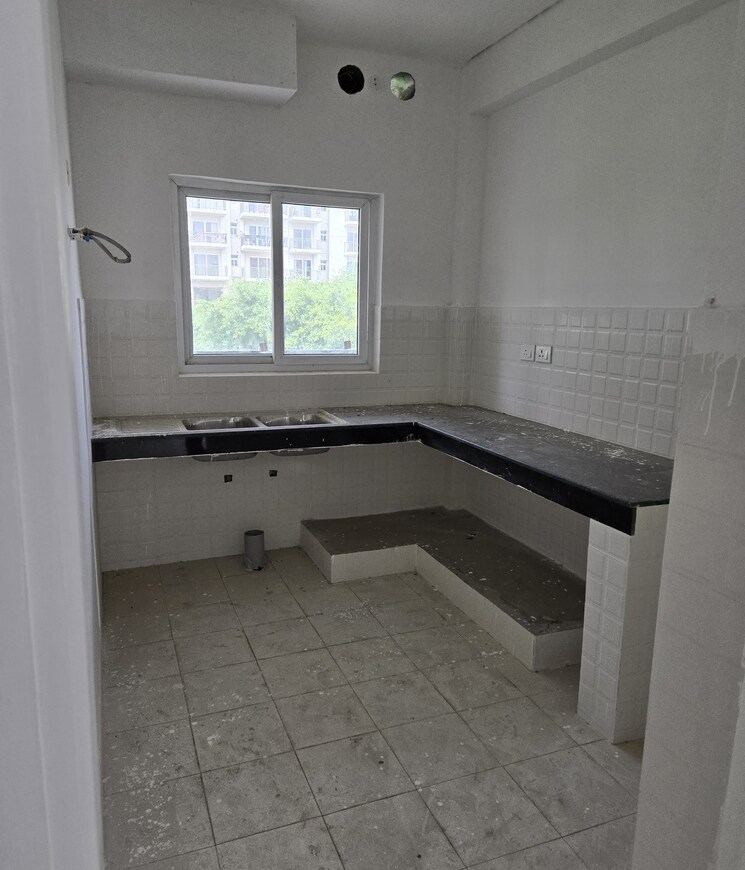 Kitchen, amolik-sankalp 3 Bedroom 800 Sq.Ft. Apartment In Sector 85 Faridabad 8181219