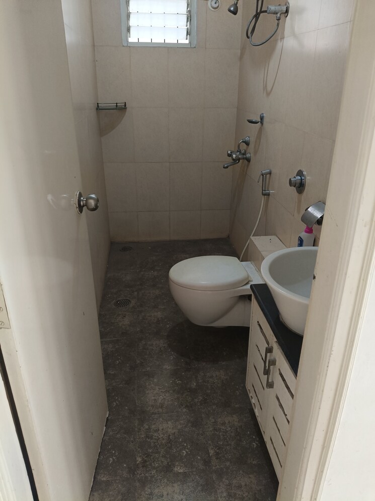 Bathroom, halasuru 2 Bedroom 1240 Sq.Ft. Apartment In Halasuru Bangalore 8181357