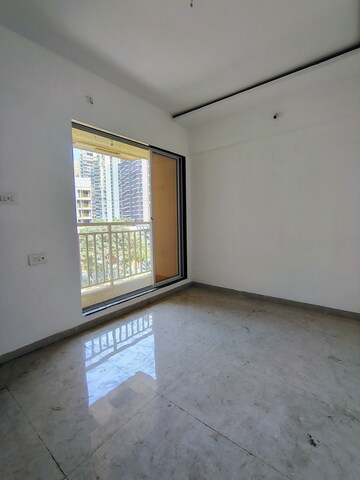 Room in 2 BHK Apartment at S M Metro, Taloja – for Rent