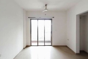 Building Lobby in 1.5 BHK Apartment at Lodha Casa Royale, Balkum Pada – for Sale