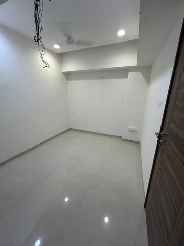 Room in 4 BHK Apartment at Kakkad La Vida, Balewadi – for Rent