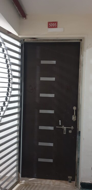 Floor Plan in 2 BHK Apartment at Sector 16c Greater Noida – for Rent