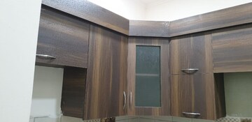 Room in 2 BHK Apartment at Sector 16c Greater Noida – for Rent