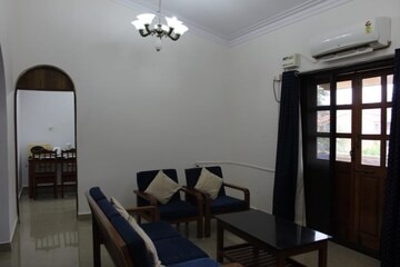 Living Room in 2 BHK Apartment at Candolim – for Rent