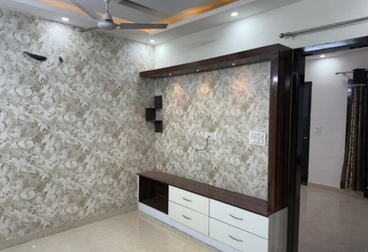 Room, peer mucchalla 3 Bedroom 1560 Sq.Ft. Builder Floor In Peer Mucchalla Zirakpur 8181405